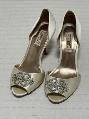 Badgley Mischka Ivory Satin Crystal-Embellished Peep-Toe Heels